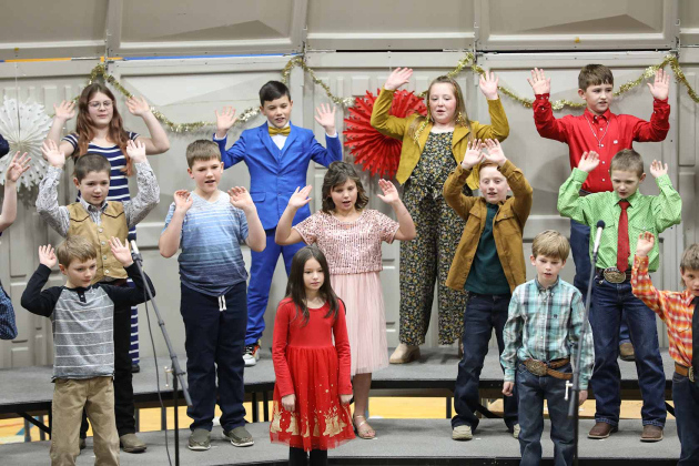 Animated elementary school students dazzled during Friday’s performance. 